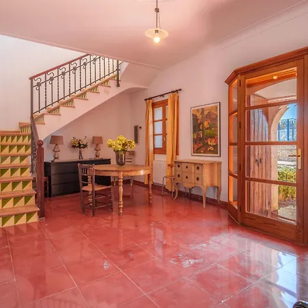 Gran Llombards By Interhome Llombarts